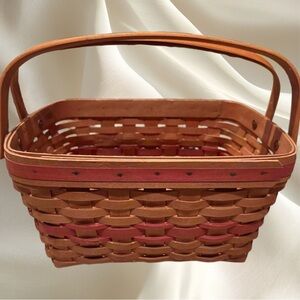 Longaberger Christmas Collection 1995 Edition Cranberry Basket